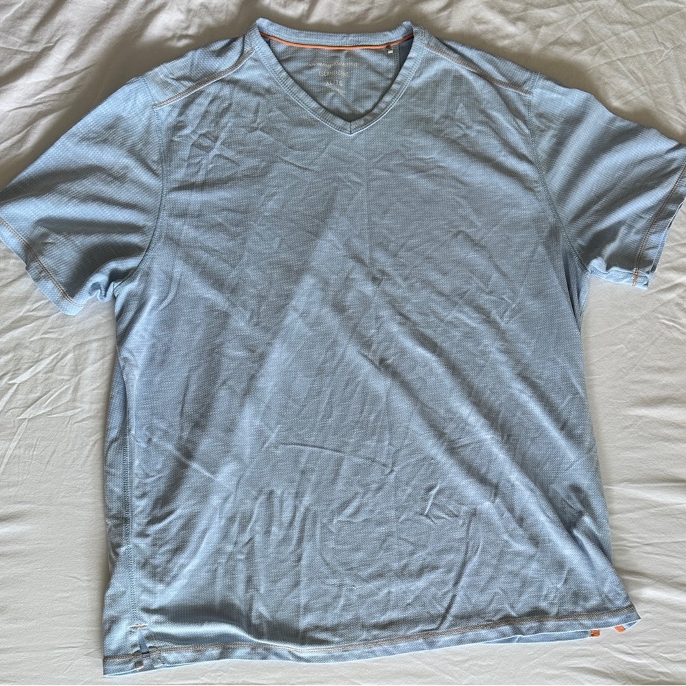 Men’s Tommy Bahama IslandZone T-Shirt Short Sleeve Size XL Baby Blue Breathable